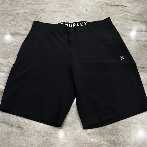NEW Hurley All Day Hybrid Shorts – Black – Size 34 - Picture 1 of 11